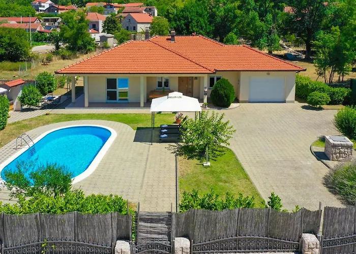 Villa Kata