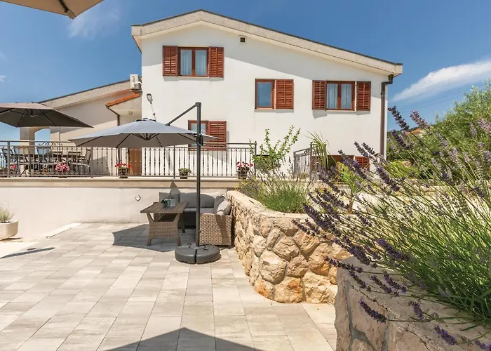 Holiday Home Imotski With Outdoor Swimming Pool 320